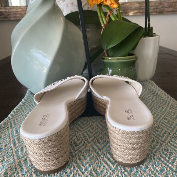 Michael Kors Wedges (White) w/Silver Hardware - Picture 4 of 12